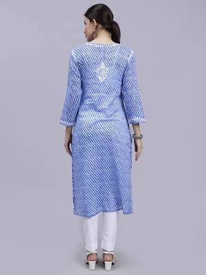 hand embroidered dark blue mal-mal lucknowi chikan kurta 5