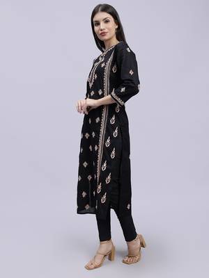 hand embroidered black cotton lucknowi chikan kurta 2
