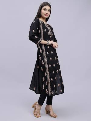 hand embroidered black cotton lucknowi chikan kurta 3
