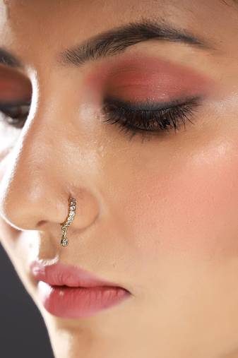Designer Pretty Circular Loop nose ring or nosepin for Women