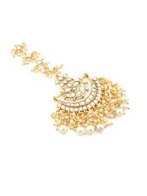 Designer Kundan Stone Bridal Dangler Pearl Stone Earrings Studs With Matching Maang Tikka 4