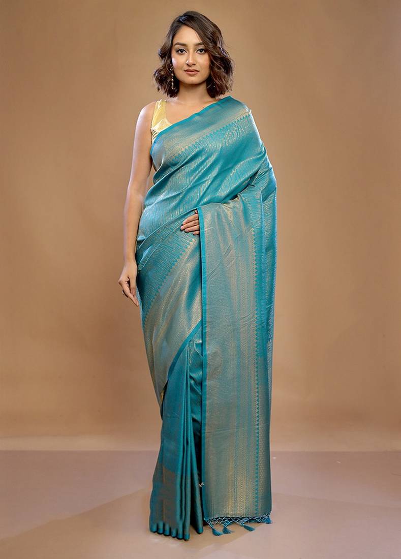 Blue Mulberry Silk Saree With Blouse Piece