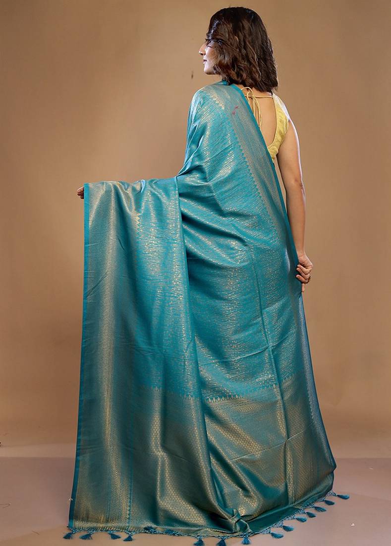 Blue Mulberry Silk Saree With Blouse Piece