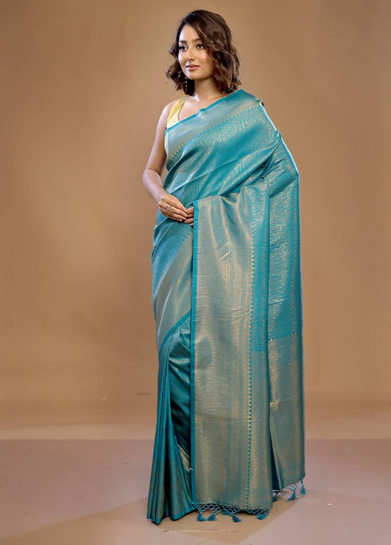 Blue Mulberry Silk Saree With Blouse Piece