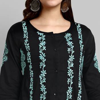 Hand Crafted Black And Green Cotton Lucknowi Chikankari Short Kurti For Women 2
