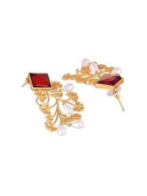 Gold plated drop and dangle earring 3