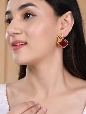 Gold plated red stone stud earring 2
