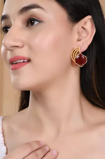 Gold plated red stone stud earring