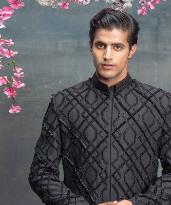 Black indo western kurta & jacket set 4