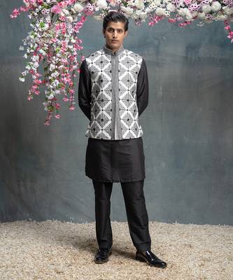 Ivory and black geometric embroidered kurta & bundi set 1
