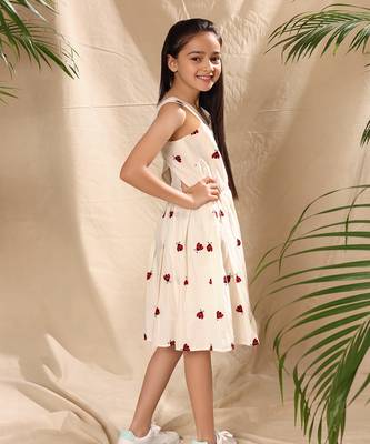 Off white  embroidered box pleat dress 2