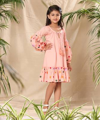 Pink embroidered a-line dress with lantern sleeve 2