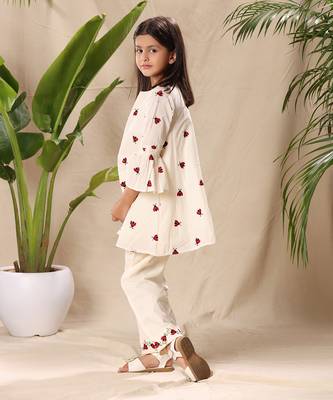Off white embroidered tunic top and bottom co-ord set 4