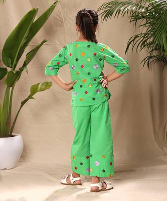 Green embroidered co-ord set 5