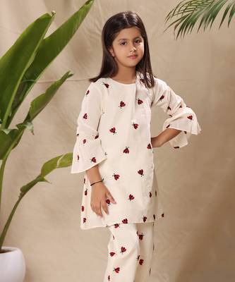 Off white embroidered tunic top and pant co-ord set 3