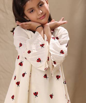 Off white embroidered tunic top and pant co-ord set 5