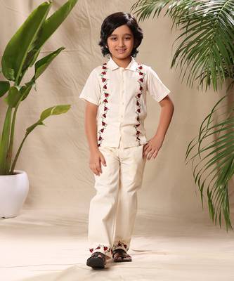 Off white embroidered shirt with pant  co-ord set 3