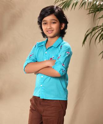 Blue embroidered raglan sleeve collar shirt 2