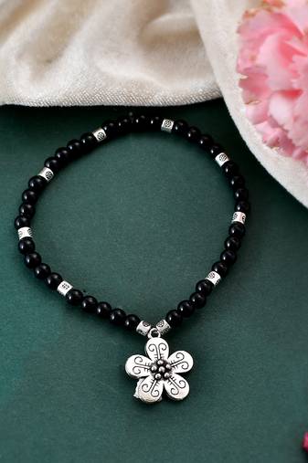 Silver plated black beads bracelets