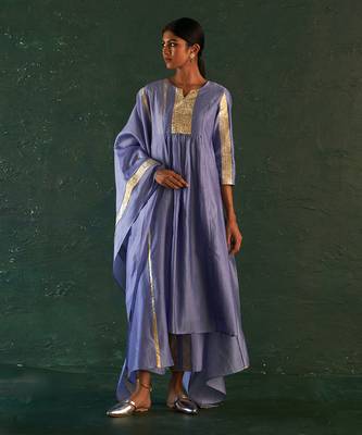Lavender gathered chanderi kurta set with gota work 1