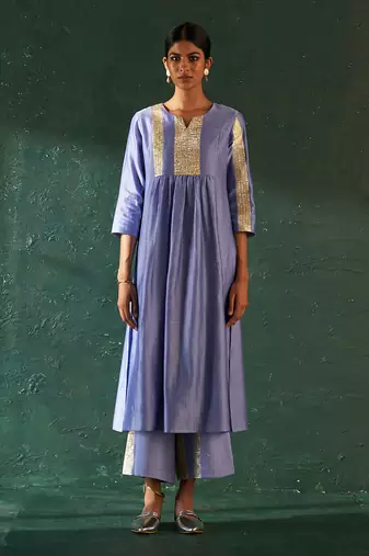 Lavender gathered chanderi kurta set with gota work