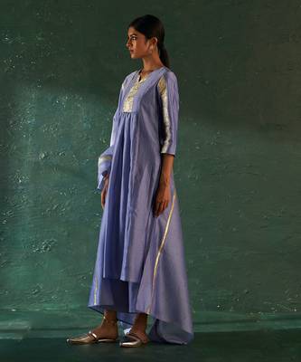 Lavender gathered chanderi kurta set with gota work 4
