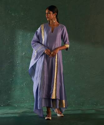 Lavender chanderi kurta set with gota work 1