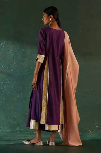 Purple chanderi kurta set with gota work