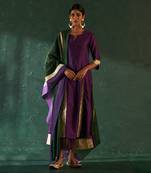 Purple chanderi kurta set with panelled gota work