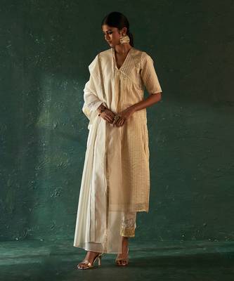 Ivory tissue stripe kurta set 1