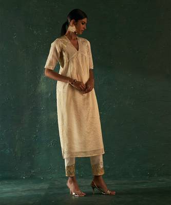 Ivory tissue stripe kurta set 2