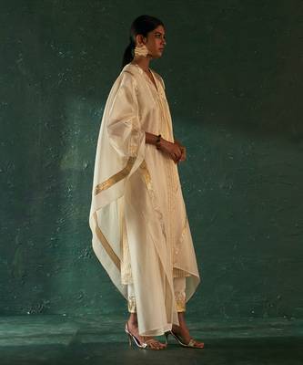 Ivory tissue stripe kurta set 4