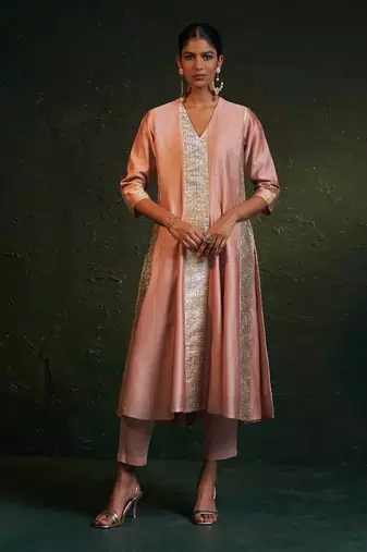 Rose pink chanderi kurta set with gota work