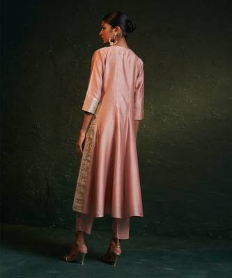 Rose pink chanderi kurta set with gota work 5