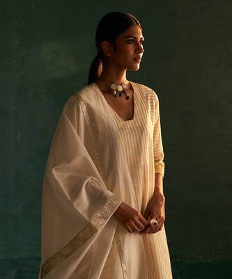Ivory striped kurta set with gota work 4