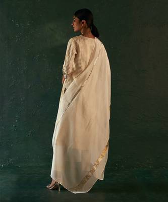Ivory striped kurta set with gota work 5