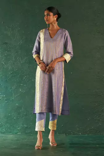 Lavender striped kurta set with gota panels