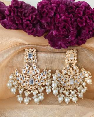 Golden Kundan and Pearl Drops Danglers 1