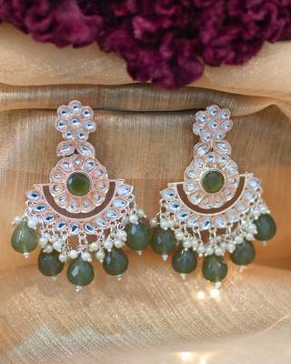 Traditional Kundan and Pearl Earrings with Mehndi Green Drops 1