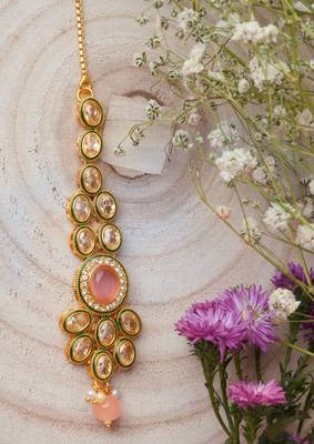 Pink Kundan Maang Tikka for Festive and Wedding 1