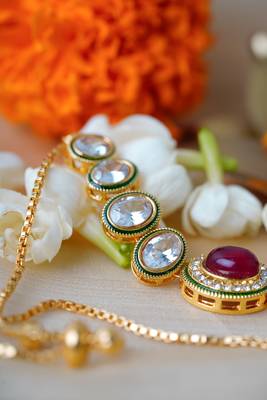 Kundan-Studded Red Bracelet for Festive 3