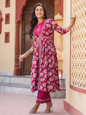 Yufta woman hot pink embroidered shrug crop top co ord set 1
