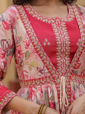  woman pink embroidered shrug crop top co ord set 4
