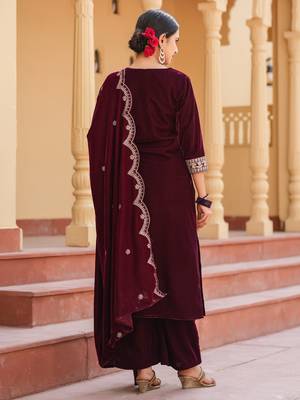women dark maroon zari work velvet straight kurta palazzo dupatta set 3