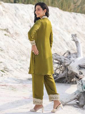  olive green woven design co-ord set with gota detailing 3
