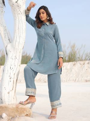 Yufta teal green woven design co-ord set with gota detailing 5
