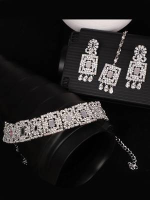Silver Tone Mirror Work Square Shaped Choker Necklave With Earring Maangtika 2
