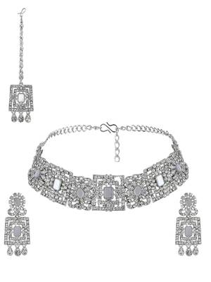 Silver Tone Mirror Work Square Shaped Choker Necklave With Earring Maangtika 4