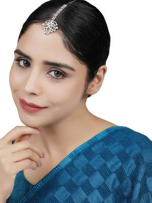Silver-Plated & White AD-Studded Floral Maangtika 1