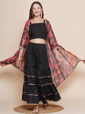Black Print Cotton Blend Kurta Set 5